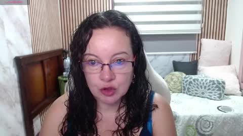 Sonia online show from 06-08-26, 01:11