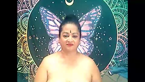 Snapshot of matureindian4u65 chatting on 02-04-25, 03:26 matureindian4u65 online show from 02-04-25, 03:26