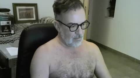 Snapshot of matxexo chatting on 11-21-25, 06:17 matxexo online show from 11-21-25, 06:17