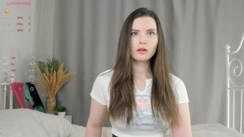 Lily online show from 02-26-25, 07:16