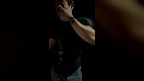 Snapshot of maumj chatting on 01-12-26, 04:29 maumj online show from 01-12-26, 04:29