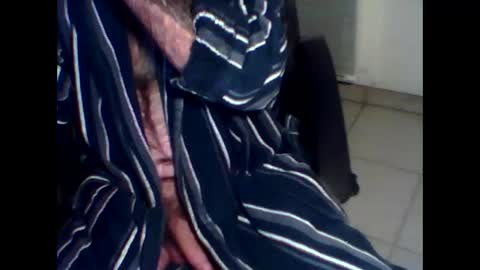 Snapshot of mauni1964 chatting on 12-16-24, 12:49 mauni1964 online show from 12-16-24, 12:49
