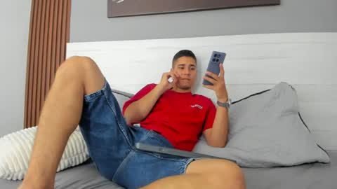 mauro_boy online show from 06-13-26, 07:56