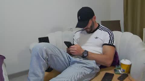 mauro_real_man online show from 05-16-26, 06:50
