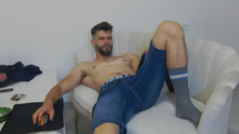 mauro_real_man online show from 06-06-26, 06:01