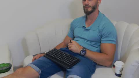 mauro_real_man online show from 06-18-26, 06:23