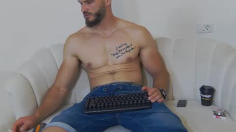 mauro_real_man online show from 06-20-26, 04:54