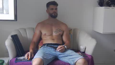 mauro_real_man online show from 07-06-26, 10:01