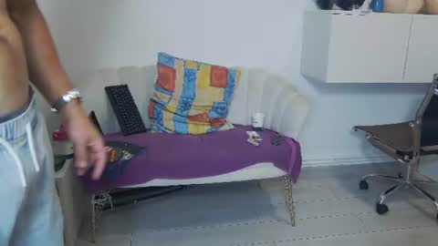 mauro_real_man online show from 07-20-26, 07:44
