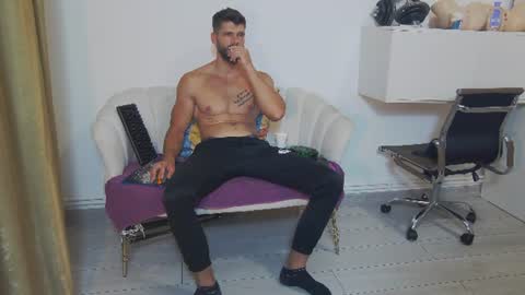 mauro_real_man online show from 07-22-26, 06:38