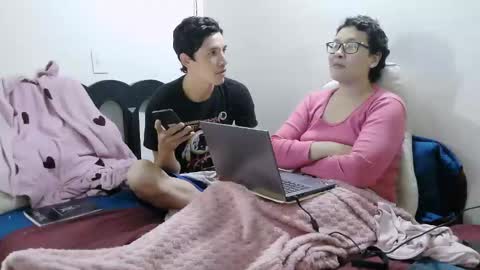 mauroluxandra online show from 04-14-26, 09:43