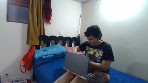 mauroluxandra online show from 06-08-26, 05:35