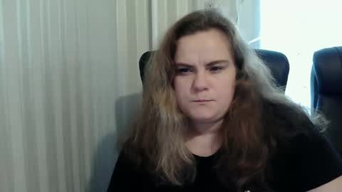 Snapshot of mavka2025 chatting on 09-17-25, 08:27 Mavka2025 online show from 09-17-25, 08:27