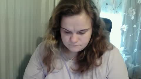 Snapshot of mavka2025 chatting on 10-19-25, 08:04 Mavka2025 online show from 10-19-25, 08:04