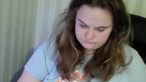 Snapshot of mavka2025 chatting on 11-25-25, 09:26 Mavka2025 online show from 11-25-25, 09:26