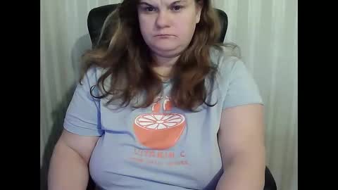 Snapshot of mavka2025 chatting on 11-28-25, 08:17 Mavka2025 online show from 11-28-25, 08:17