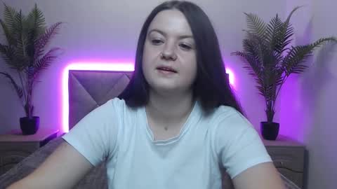 Snapshot of mavkacute chatting on 09-11-25, 06:08 MavkaCute online show from 09-11-25, 06:08