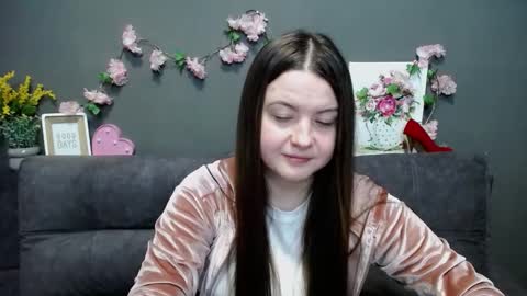 Snapshot of mavkacute chatting on 01-12-26, 07:08 MavkaCute online show from 01-12-26, 07:08