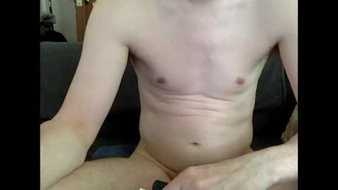 Snapshot of max380938 chatting on 05-26-26, 10:00 max380938 online show from 05-26-26, 10:00