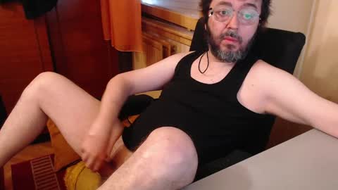 Max online show from 06-09-26, 05:41