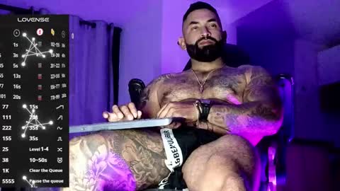 max__prada online show from 02-11-26, 02:16