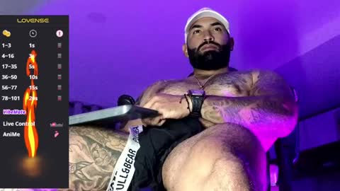 max__prada online show from 04-17-26, 02:25