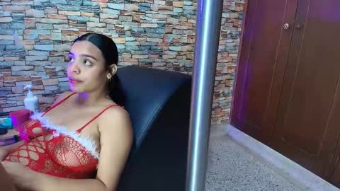 Max  Ashley online show from 02-17-26, 01:40