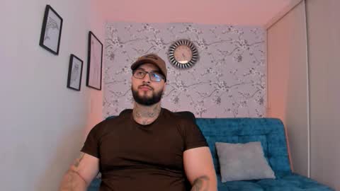 max D. online show from 03-07-26, 12:18