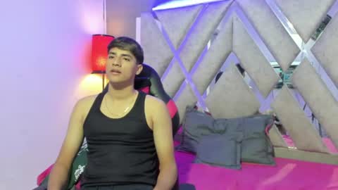 Snapshot of max_dixon7 chatting on 07-11-26, 12:41 max_dixon7 online show from 07-11-26, 12:41