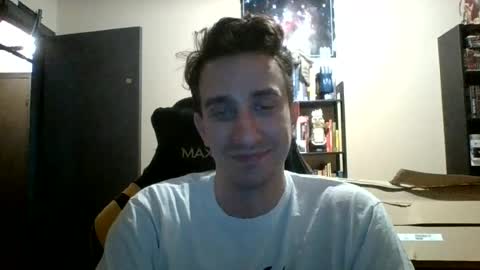 max_frostdagger_420 online show from 08-07-26, 02:30