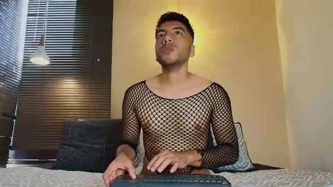 Max Hornye online show from 02-25-26, 09:02