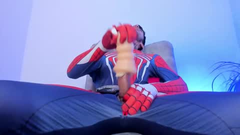 Max online show from 11-12-25, 02:50