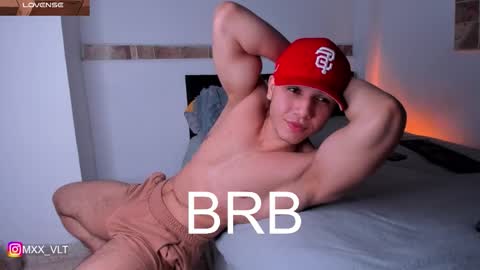 max_valiant1 online show from 11-23-25, 01:22