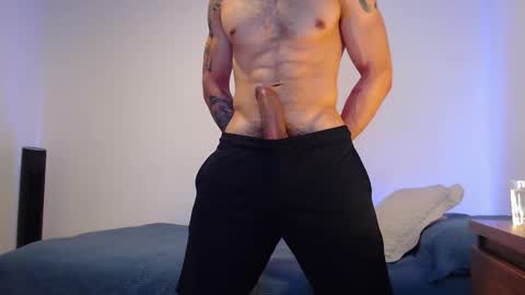 max_xl_ online show from 11-27-25, 01:18