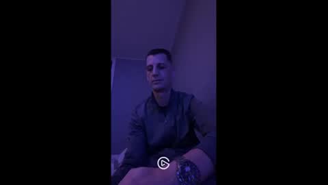 Snapshot of maxbose666 chatting on 01-29-25, 01:58 Max online show from 01-29-25, 01:58