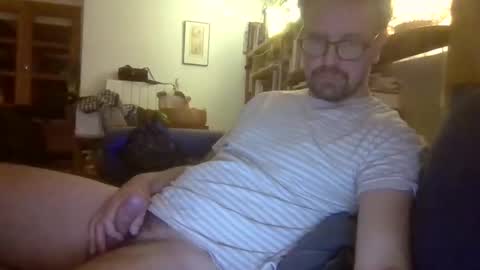 maxhorn591 online show from 12-14-25, 10:25