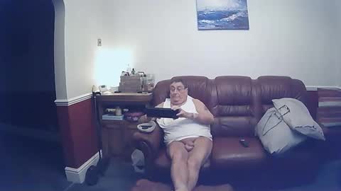 MAX online show from 03-11-25, 11:04