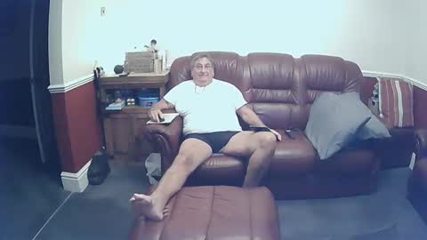 MAX online show from 09-17-25, 10:22