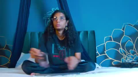 Snapshot of maxi_max0 chatting on 07-13-26, 07:27 Maxi Max online show from 07-13-26, 07:27