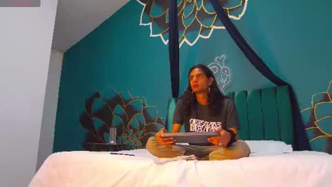 Snapshot of maxi_max0 chatting on 07-15-26, 07:30 Maxi Max online show from 07-15-26, 07:30