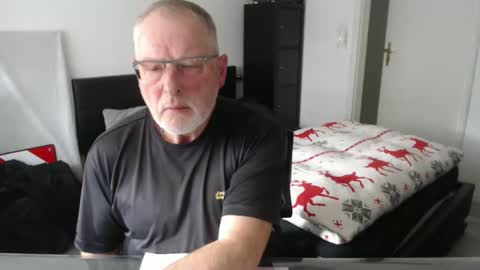 maxifaxi online show from 12-05-25, 11:30