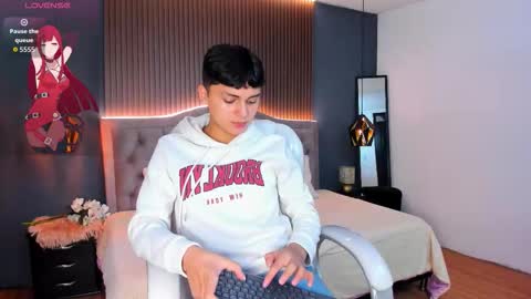 --  -- online show from 11-03-25, 06:53