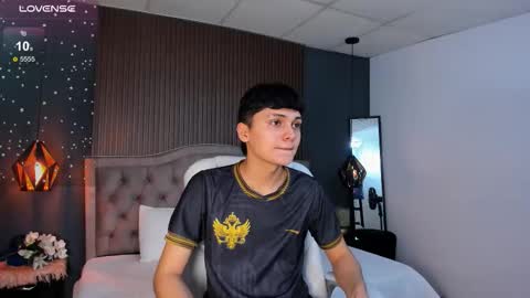 --  -- online show from 11-10-25, 07:13