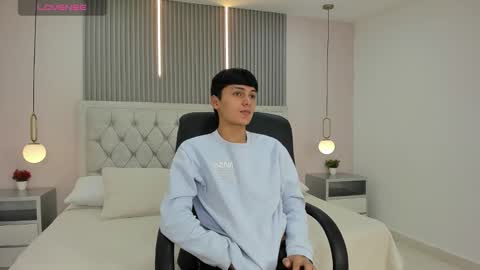 --  -- online show from 12-03-25, 07:01