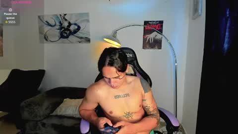 maximiliano_scoott_ online show from 04-12-26, 08:14