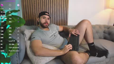 Maximo Wolf online show from 04-06-26, 08:10