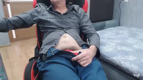 maximus3334 online show from 03-07-26, 10:45