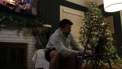 Maximus7871 online show from 12-18-25, 03:01