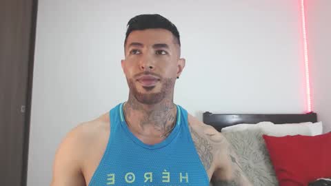 Independent Model online show from 03-06-26, 03:36