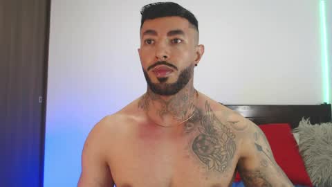 Independent Model online show from 04-30-26, 05:47